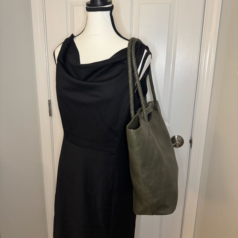 Deux Lux Green Vegan Leather Tote Bag - Picture 4 of 13